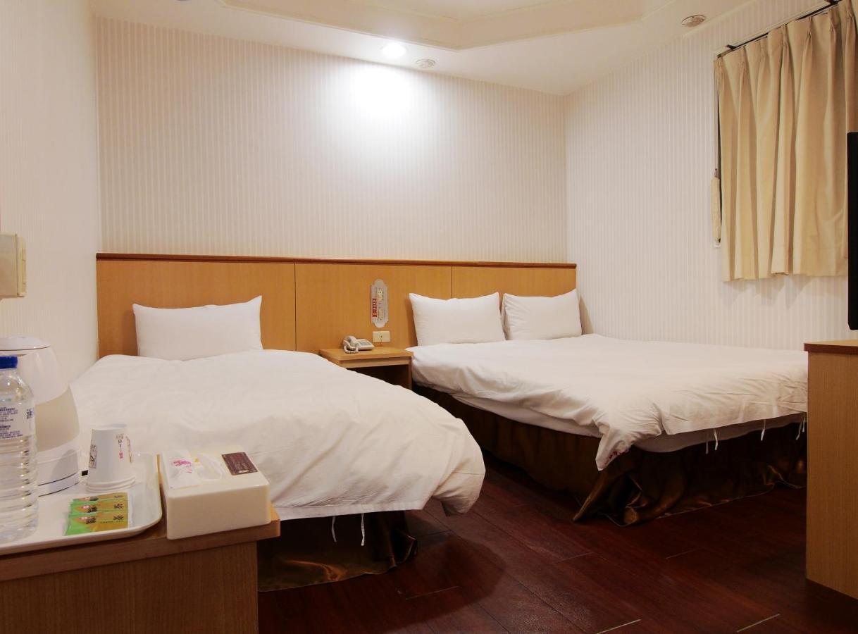 Yi Pin Yuan Hotel Tainan Exterior foto